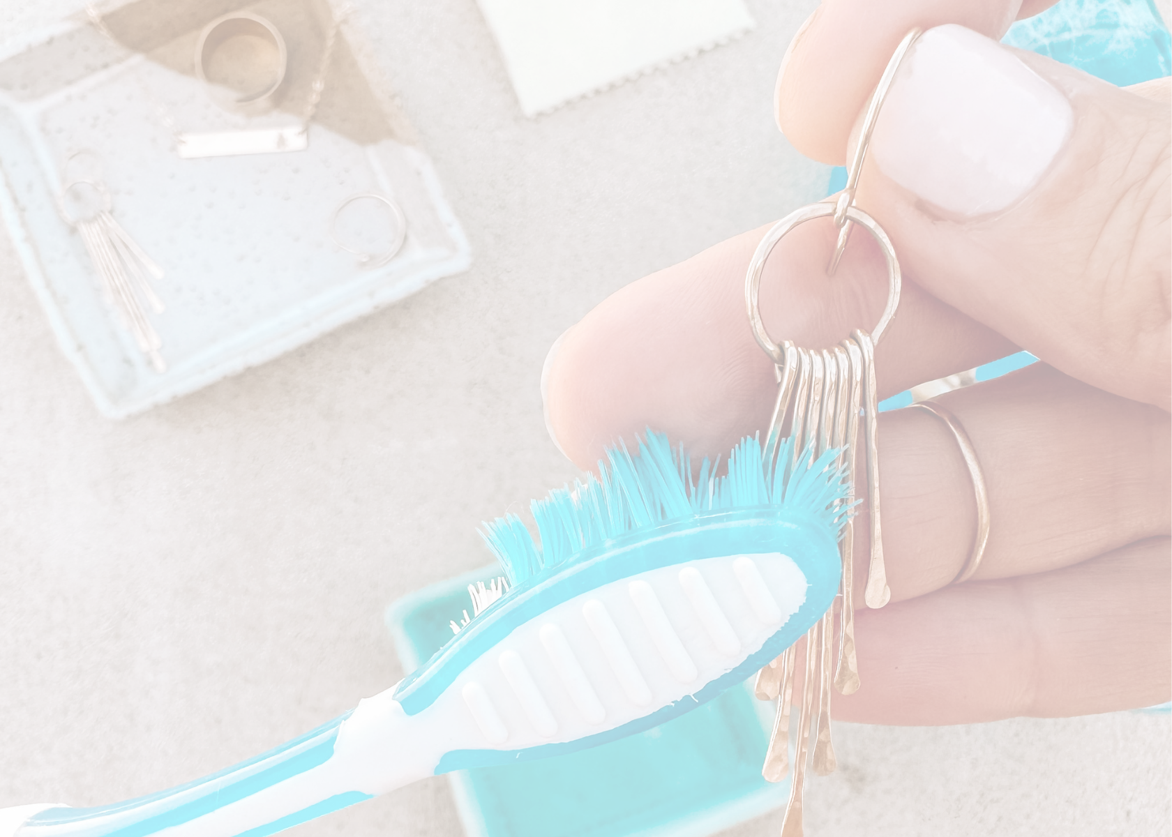 Top Tips for Cleaning Gold Filled Jewelry at Home
